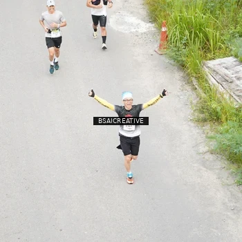 Runner Photo 8676553