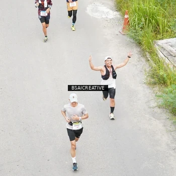 Runner Photo 8676572