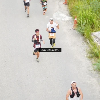 Runner Photo 8676573