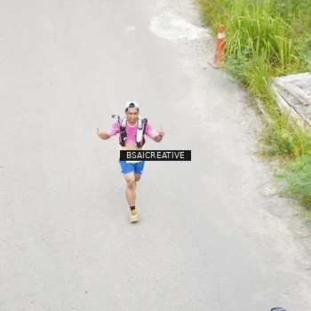 Runner Photo 8676611