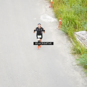 Runner Photo 8676613