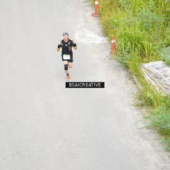 Runner Photo 8676618