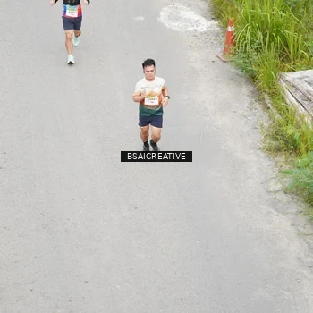 Runner Photo 8676659