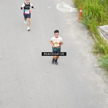 Runner Photo 8676665