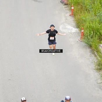 Runner Photo 8676701