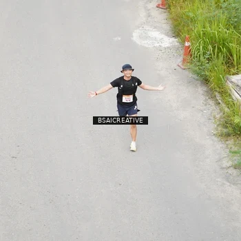 Runner Photo 8676707