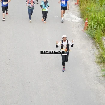 Runner Photo 8676719