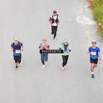 Runner Photo 8676722