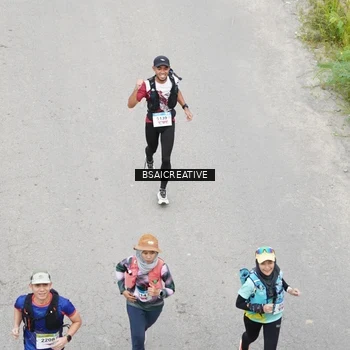 Runner Photo 8676726