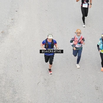 Runner Photo 8676731