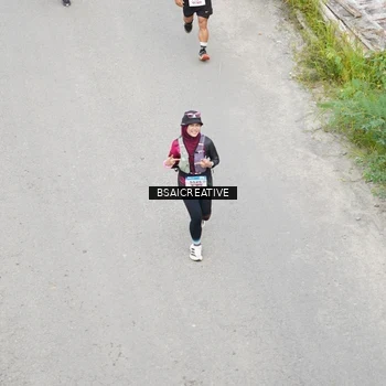 Runner Photo 8676755