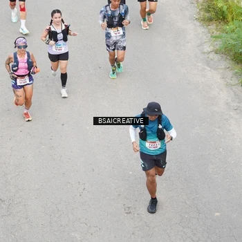 Runner Photo 8676801