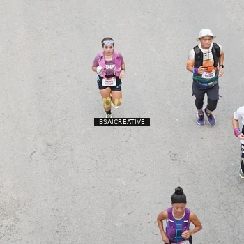 Runner Photo 8676804