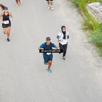 Runner Photo 8676838