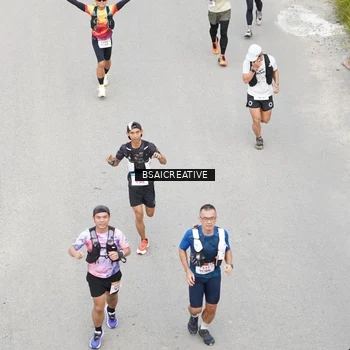 Runner Photo 8676875
