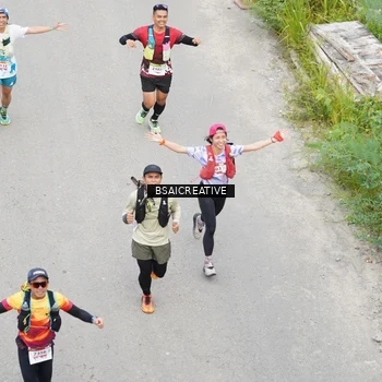Runner Photo 8676895