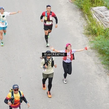 Runner Photo 8676901