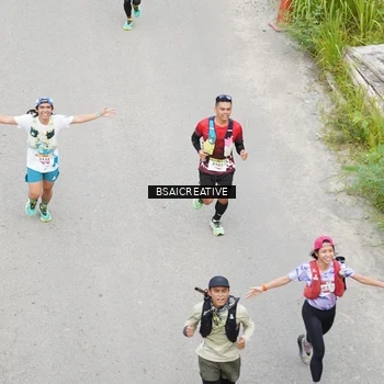 Runner Photo 8676903
