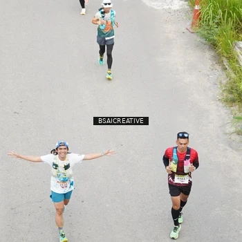 Runner Photo 8676905