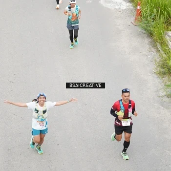 Runner Photo 8676907