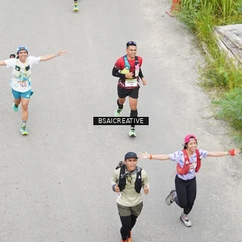 Runner Photo 8676912
