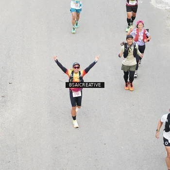 Runner Photo 8676919
