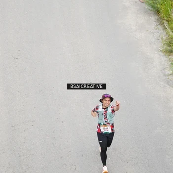 Runner Photo 8676943