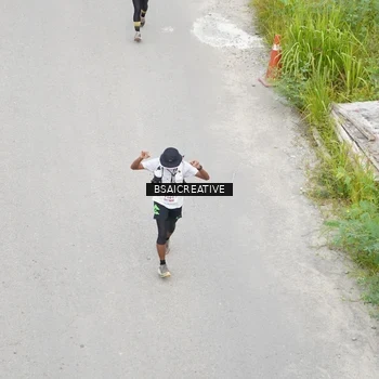Runner Photo 8676990