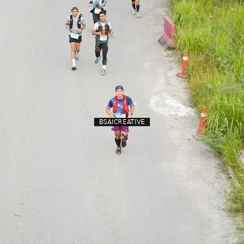 Runner Photo 8677006