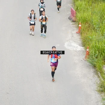 Runner Photo 8677023