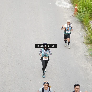 Runner Photo 8677053