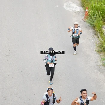 Runner Photo 8677057
