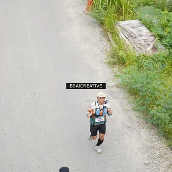 Runner Photo 8677063