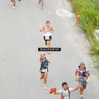 Runner Photo 8677245