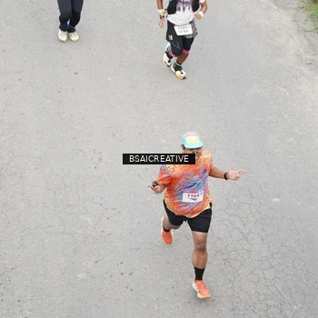 Runner Photo 8677376