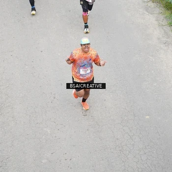 Runner Photo 8677381