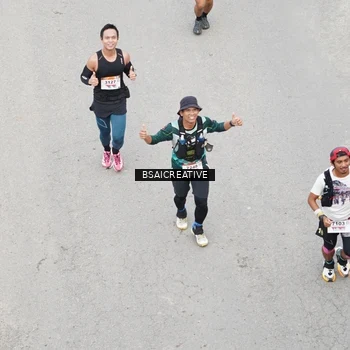 Runner Photo 8677387