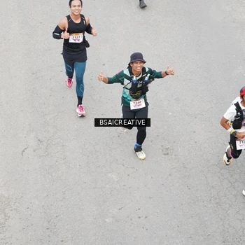 Runner Photo 8677401