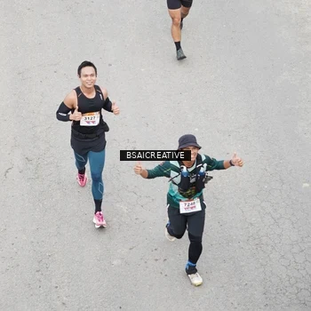 Runner Photo 8677406