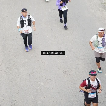 Runner Photo 8677421