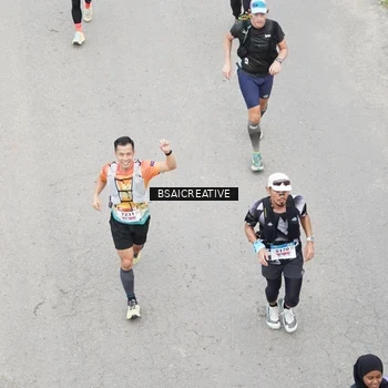 Runner Photo 8677446