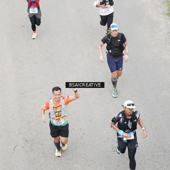 Runner Photo 8677453