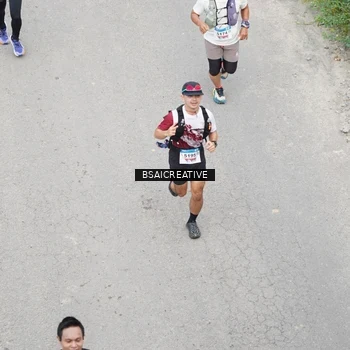 Runner Photo 8677459