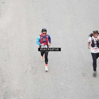 Runner Photo 8677467