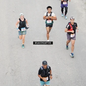 Runner Photo 8677698