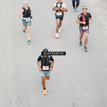 Runner Photo 8677707