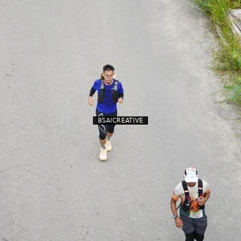 Runner Photo 8677898