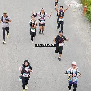 Runner Photo 8677990