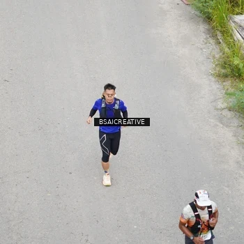 Runner Photo 8678049