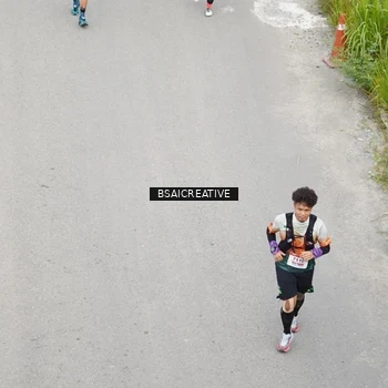 Runner Photo 8678084